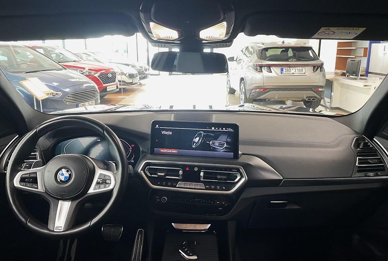 BMW X3 20d xDrive M-Paket, ČR - fotka 15 z 34