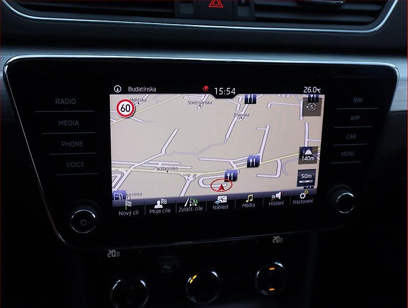 Škoda Superb (2019) Ambition Plus 2.0 TDI, 4X4 - fotka 16 z 21