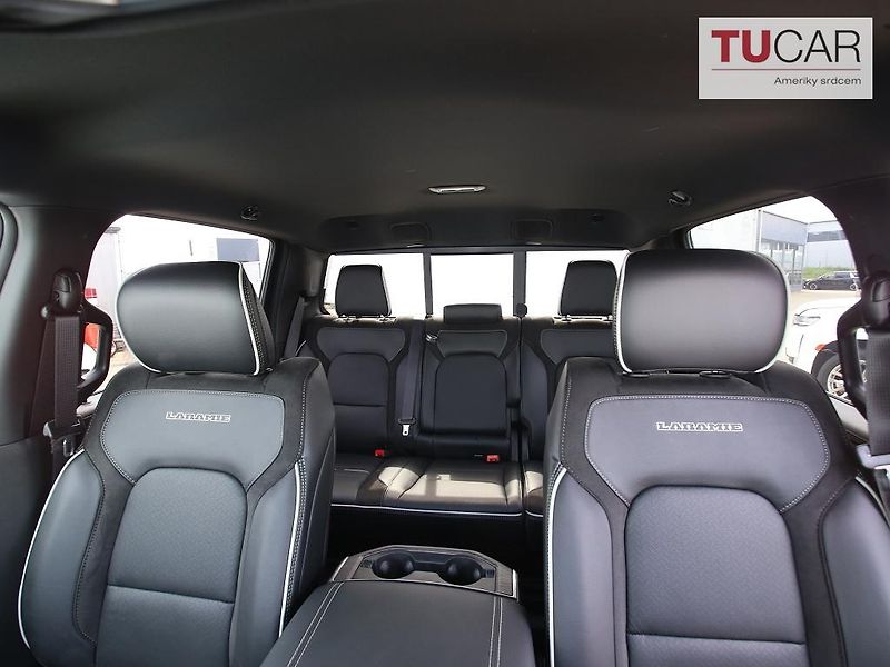 RAM 1500 (2026) Laramie 5.7 HEMI 2026 RamBox - fotka 29 z 37