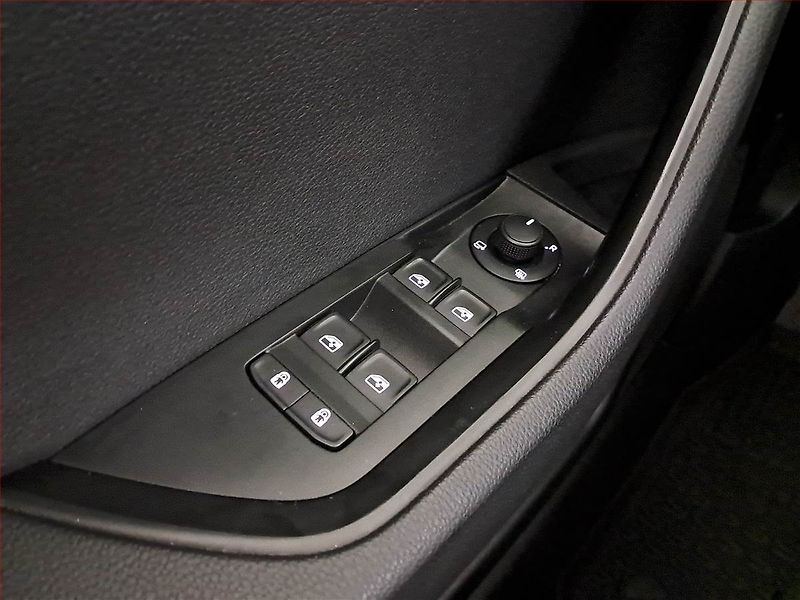 Škoda Superb (2019) 2.0 TDI, 4X4, Automat - fotka 16 z 19