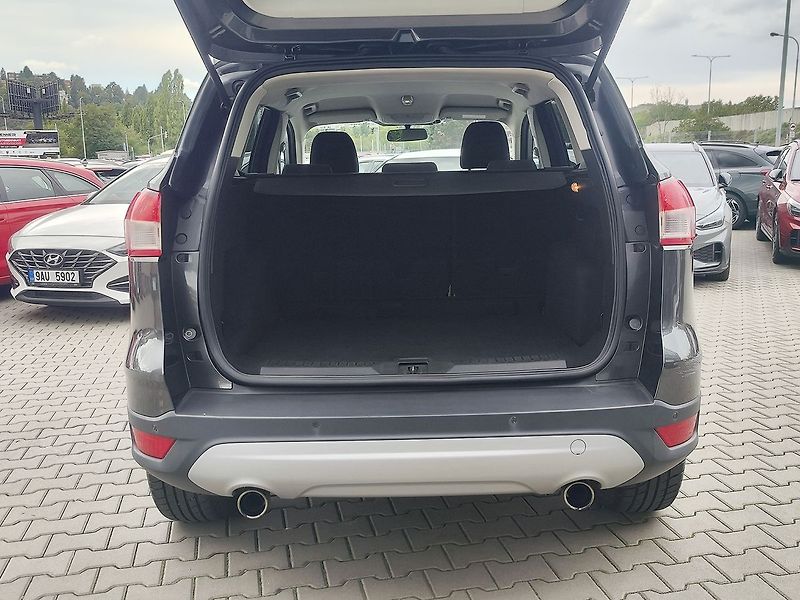 Ford Kuga 1.5 EB/110kW Sync Edition - fotka 9 z 28