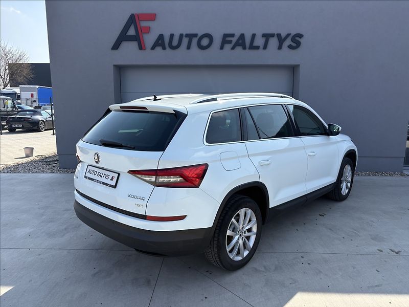 Škoda Kodiaq 2,0 TDI 140 kw ČR 4x4 DSG - fotka 7 z 30