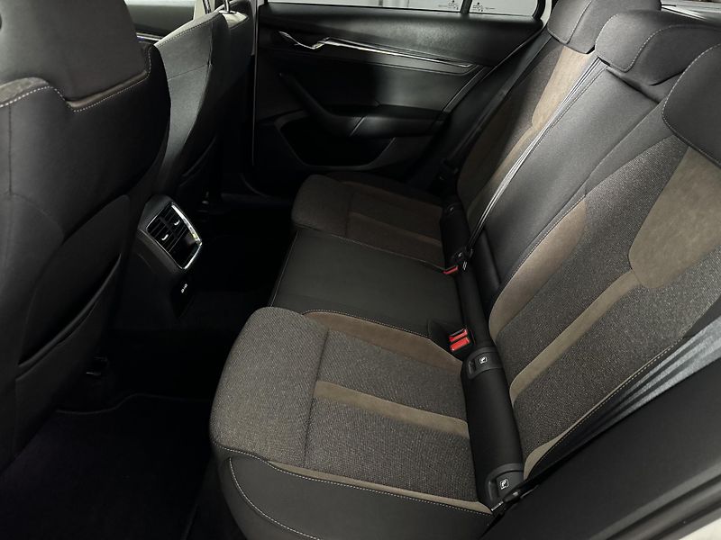 Škoda Octavia (2022) Scout - CZ - DPH - 1.Majitel - fotka 25 z 27