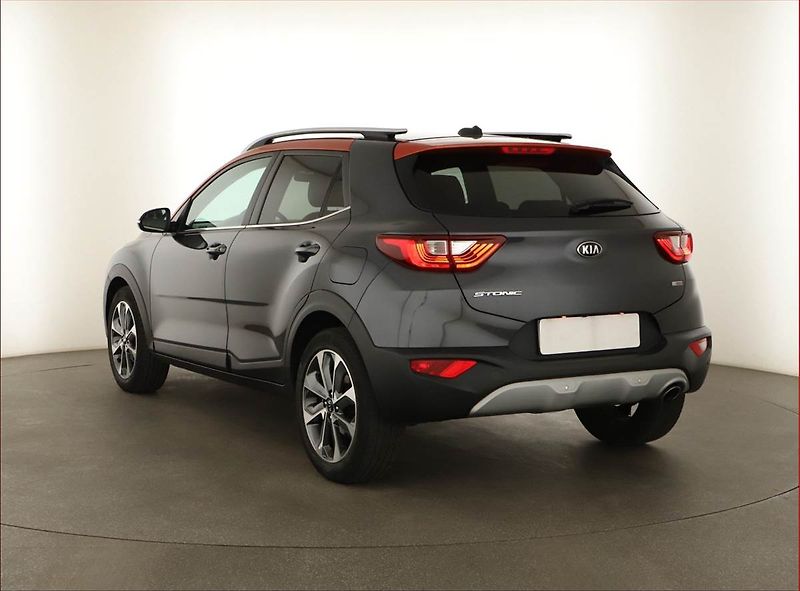 Kia Stonic (2018) 1.0 T-GDI, Serv.kniha, Kůže - fotka 4 z 19