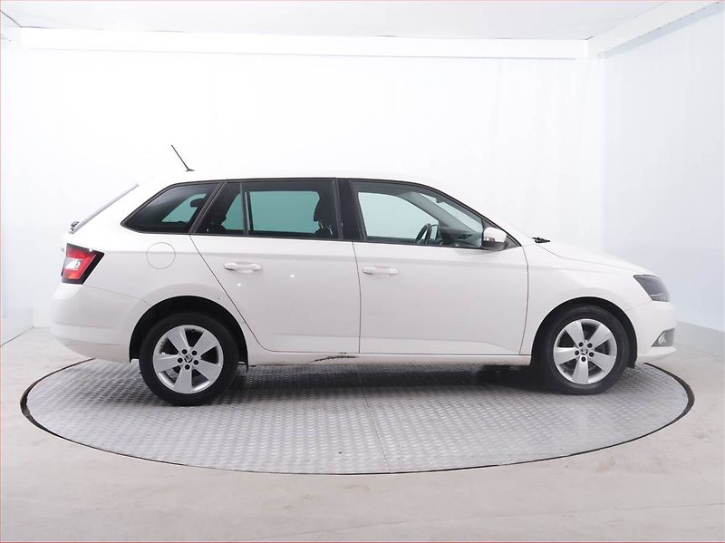 Škoda Fabia (2015) Style 1.4 TDI, po STK - fotka 6 z 20