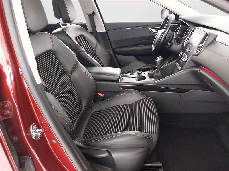 Renault Talisman (2017) 1.6 dCi, Serv.kniha, Navi - fotka 9 z 23