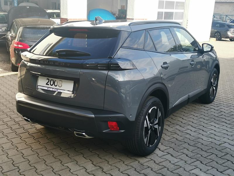 Peugeot 2008 ALLURE Hybrid 145 e-DCS6 - fotka 7 z 13