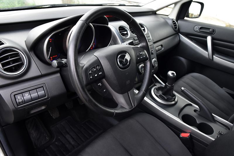 Mazda CX-7 2.2 MZR-CD 4WD,NAVI,VÝHŘEV,TZ - fotka 8 z 39