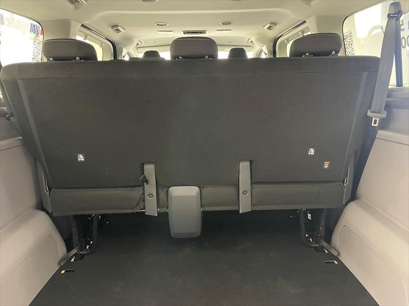 Volkswagen Caravelle Nový T7 Style 2,0 TDI 4MOT 8AU - fotka 28 z 32