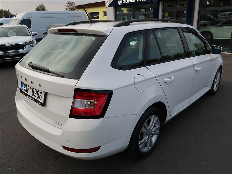 Škoda Fabia 1,0 TSi,70kW,1majČR,Serv.k,DPH - fotka 3 z 25