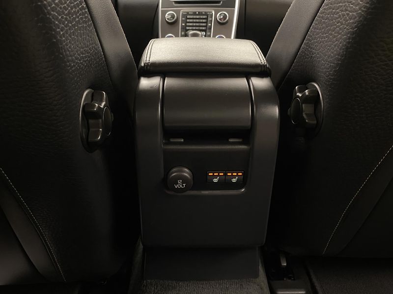 Volvo S60 D3 SUMMUM AUT  - fotka 29 z 46