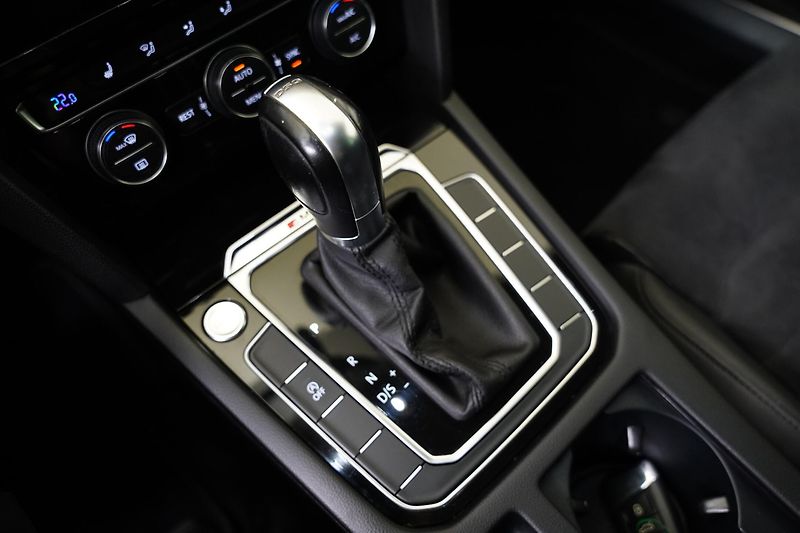 Volkswagen Passat - fotka 22 z 24