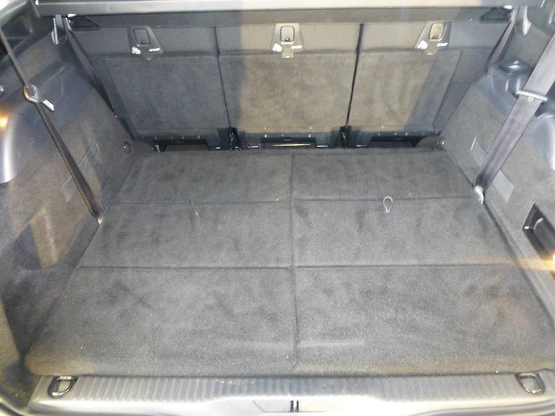 Citroën Grand C4 Picasso (2014) 1,6HDI*DIGI*NAVIGACE*ALU*7MIST - fotka 28 z 29