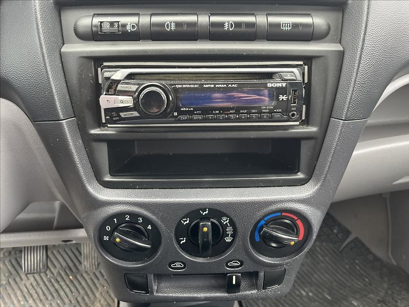 Kia Picanto 1.0 i SERVIS NOVÁ STK 9/28 - fotka 16 z 26