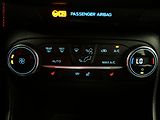 Ford Fiesta (2018) 1.0EB, ČR, AC, výhřev sed. - náhled 18