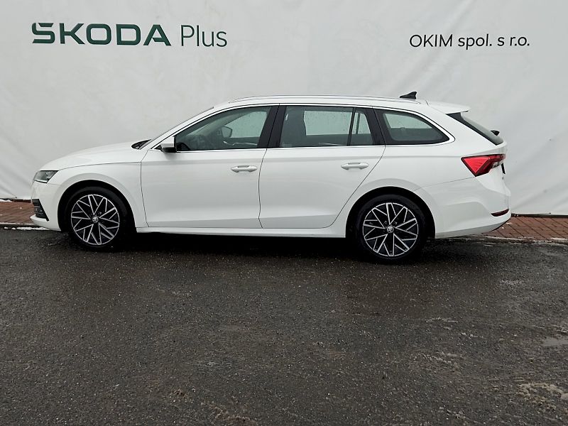 Škoda Octavia (2021) Combi Style 1,5 Tsi 110 Kw - fotka 3 z 35