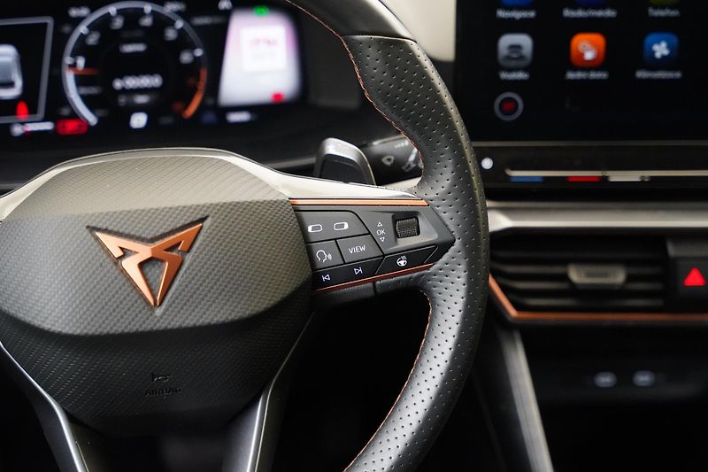 Cupra Leon - fotka 16 z 25