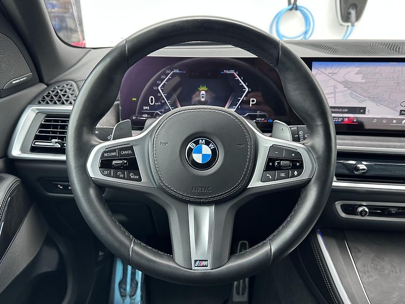 BMW X5 xDrive40d M-Sport PRO - fotka 10 z 33