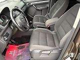 Volkswagen Touran 1.6TDI, 77kW, Tažné - náhled 6