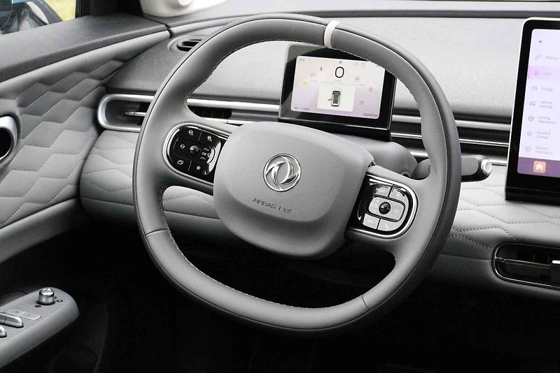 Dongfeng Box v základní výbavě E1.