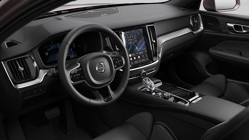 Volvo V60 (2026) T6 AWD PLUS BRIGHT AUT - fotka 7 z 11