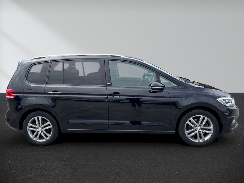 Volkswagen Touran (2017) 1.4 TSi 110kW DSG - fotka 7 z 33