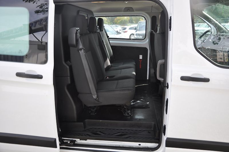 Ford Transit Custom 2.0TDCi 96kW TREND 6.míst - fotka 6 z 17