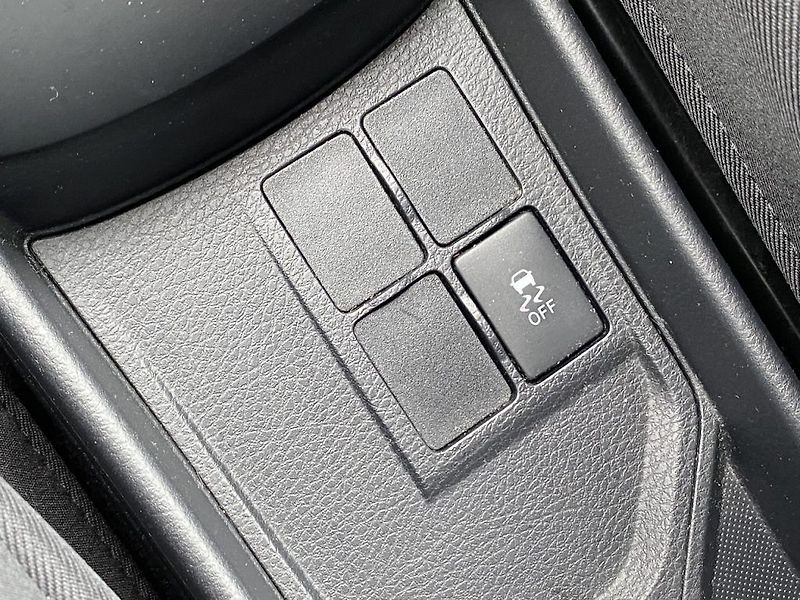 Toyota Yaris 1.5i, ČR, Trend, záruka - fotka 25 z 30