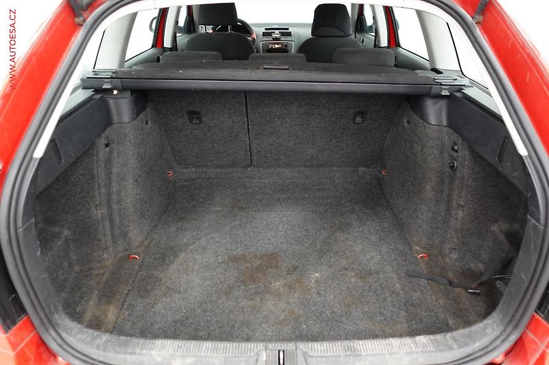 Škoda Octavia (2011) 1.2 TSi, ČR, Klima - fotka 7 z 18