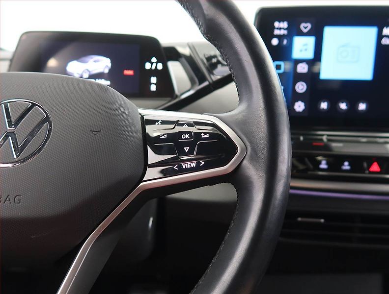 Volkswagen ID.5 (2022) Pro Perf. (82 kWh), SoH 94% - fotka 17 z 24