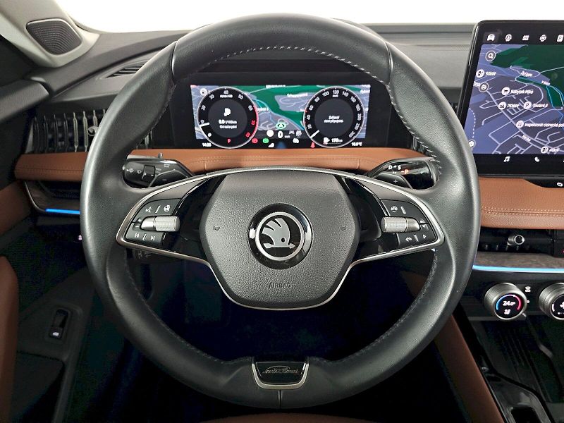 Škoda Superb (2024) 2.0TSI 195KW 4X4 Laurin a Klem - fotka 8 z 34