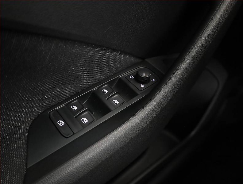 Škoda Scala (2026) 1.0 TSI, Top Selection - fotka 11 z 17