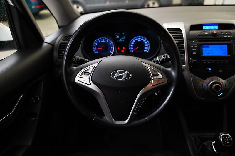 Hyundai ix20 - fotka 25 z 27