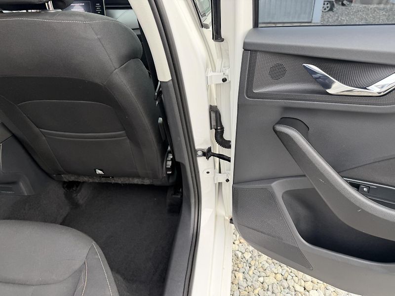 Škoda Scala 1.6TDi 115PS 6R STYLE LED STK! - fotka 115 z 153
