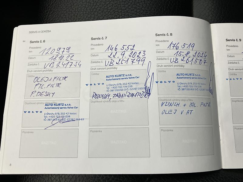 Volvo XC90 D5 AWD Momentum AT8, ČR - fotka 48 z 50