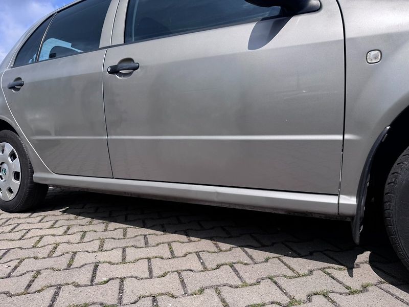 Škoda Fabia (2007) 1,2 HTP 40 KW STK SK - fotka 17 z 49