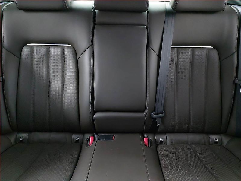 Mazda 6 (2019) 2.5 Skyactiv-G, Automat, Kůže - fotka 10 z 23