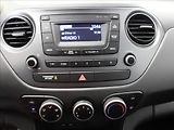 Hyundai i10 1,0 i 48kW 1.maj.ČR  86tkm. - náhled 10
