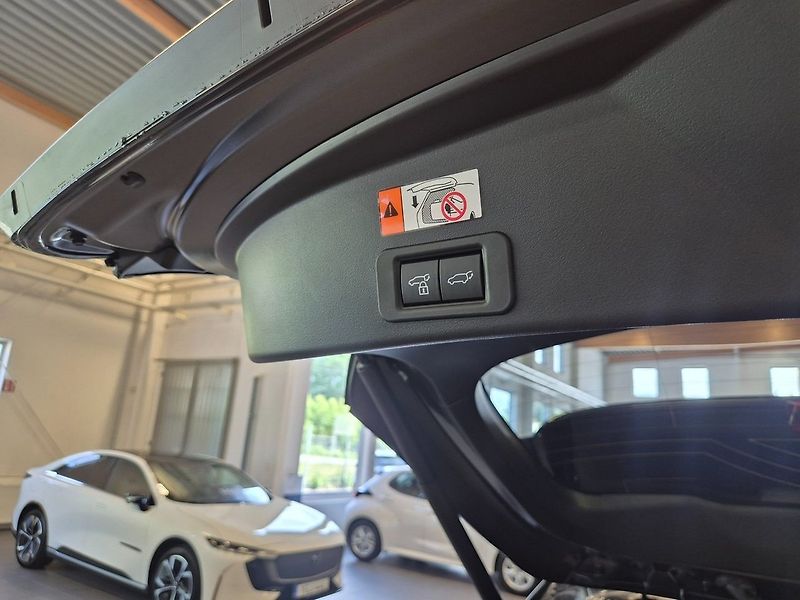Subaru E-Outback (2026) Touring+ 2026 | 10 let | Sklad - fotka 12 z 23