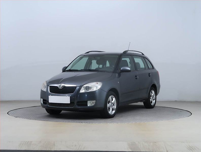 Škoda Fabia (2008) 1.9 TDI, Eko.zaplacen - fotka 2 z 14