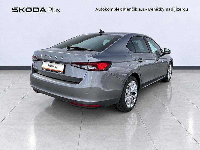 Škoda Superb (2025) SELEC TD 110/2.0 A7F - fotka 2 z 45