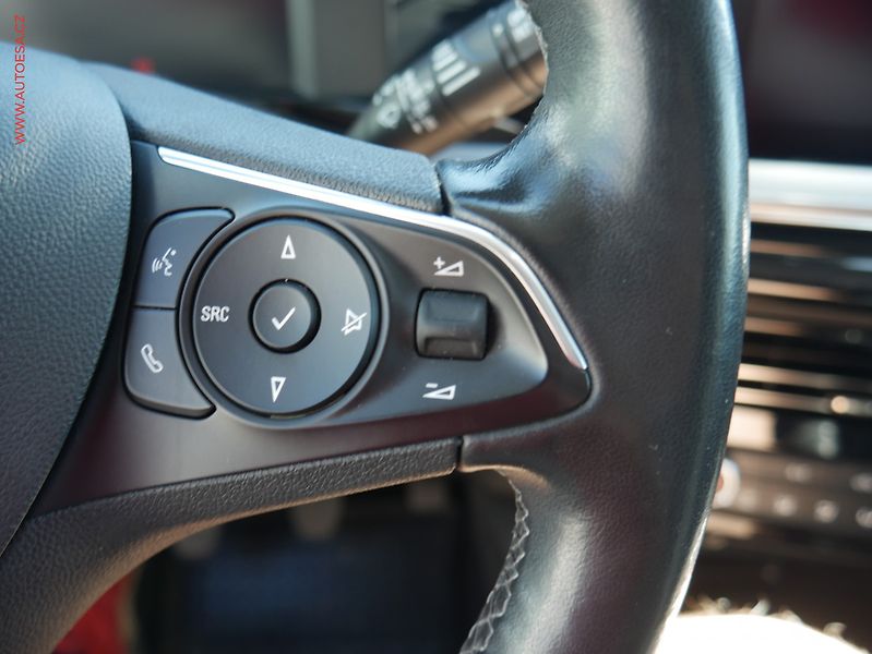 Opel Mokka (2022) 1.2 i, servis.kniha, LED - fotka 16 z 18