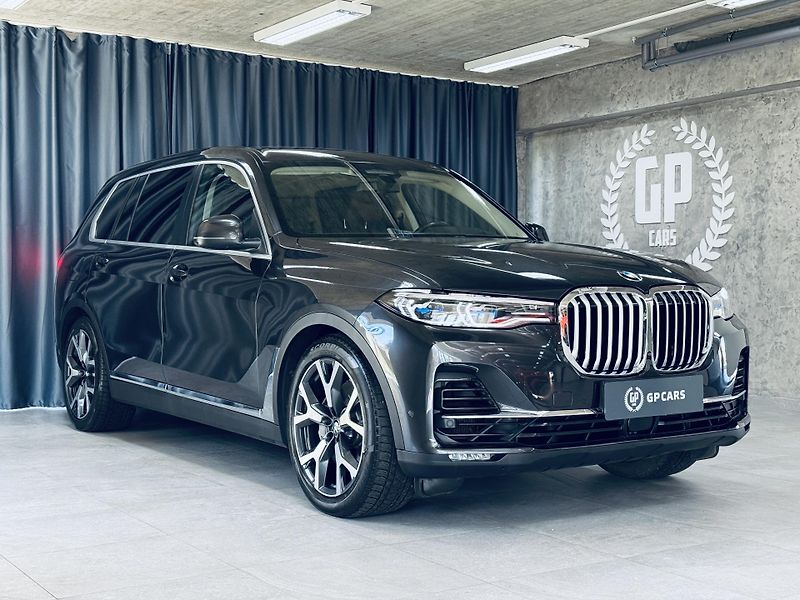 BMW X7 (2021) 4.0d*xDrive*NEZ.TOP*TAŽ*LASER  - fotografie inzerátu
