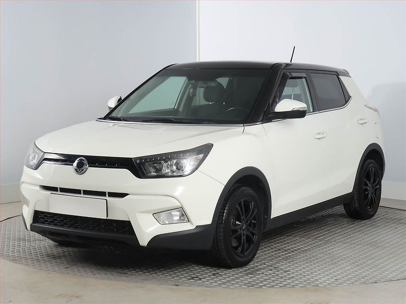 SsangYong Tivoli (2016) 1.6 e-XDi, Tempomat - fotka 2 z 16