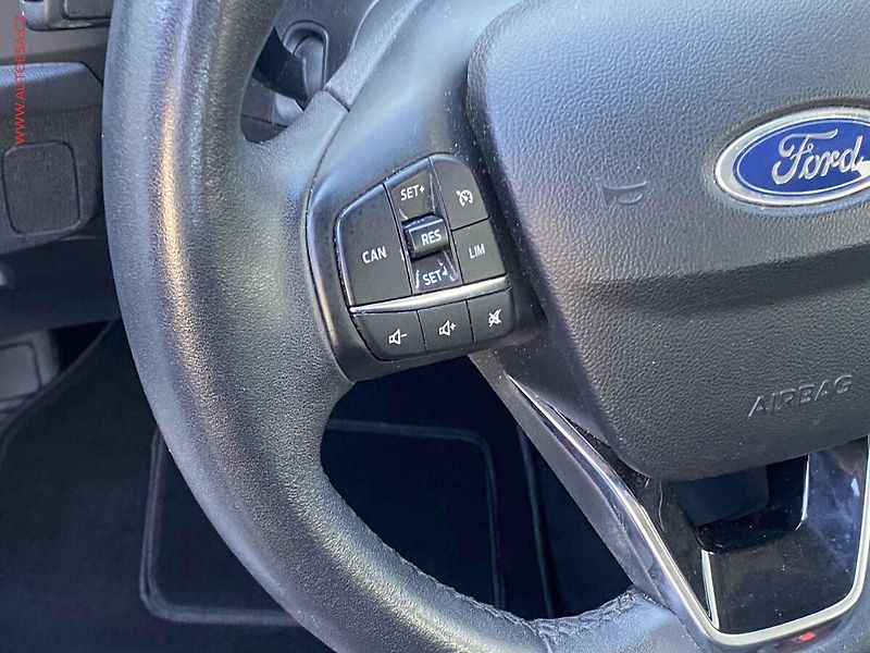 Ford Focus (2019) 1.0EB, Active, navi, park - fotka 13 z 17