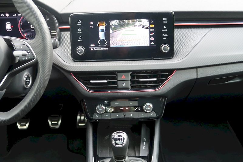 Škoda Scala (2025) MC 1.0 TSI 85 kW - fotka 28 z 29