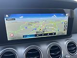Mercedes-Benz Třídy E AVANTGARDE 220d 4MATIC - náhled 18