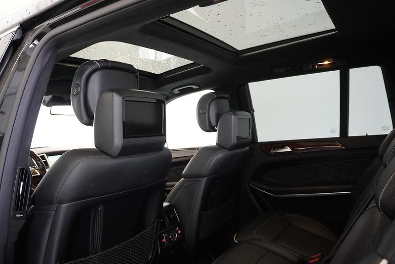 Mercedes-Benz GL (2014) GL500 4,7I V8 4MATIC AUT. - fotka 27 z 33