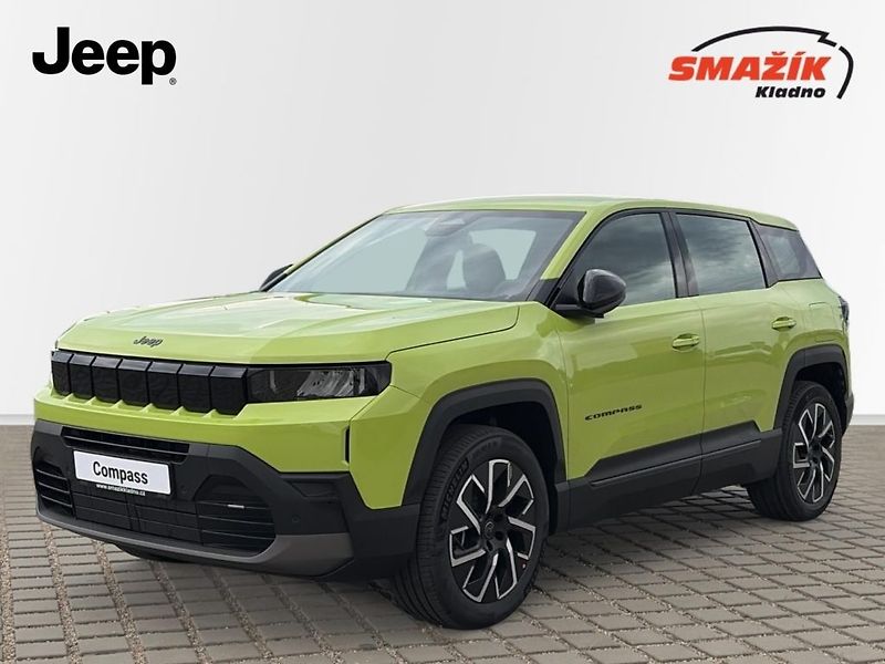 Jeep Compass (2026) Altitude Plug-in Hybrid 225k - fotka 2 z 23