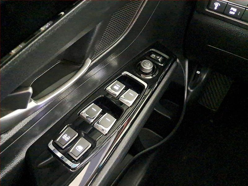SsangYong Korando (2022) 1.5 T-GDI, Serv.kniha - fotka 18 z 19